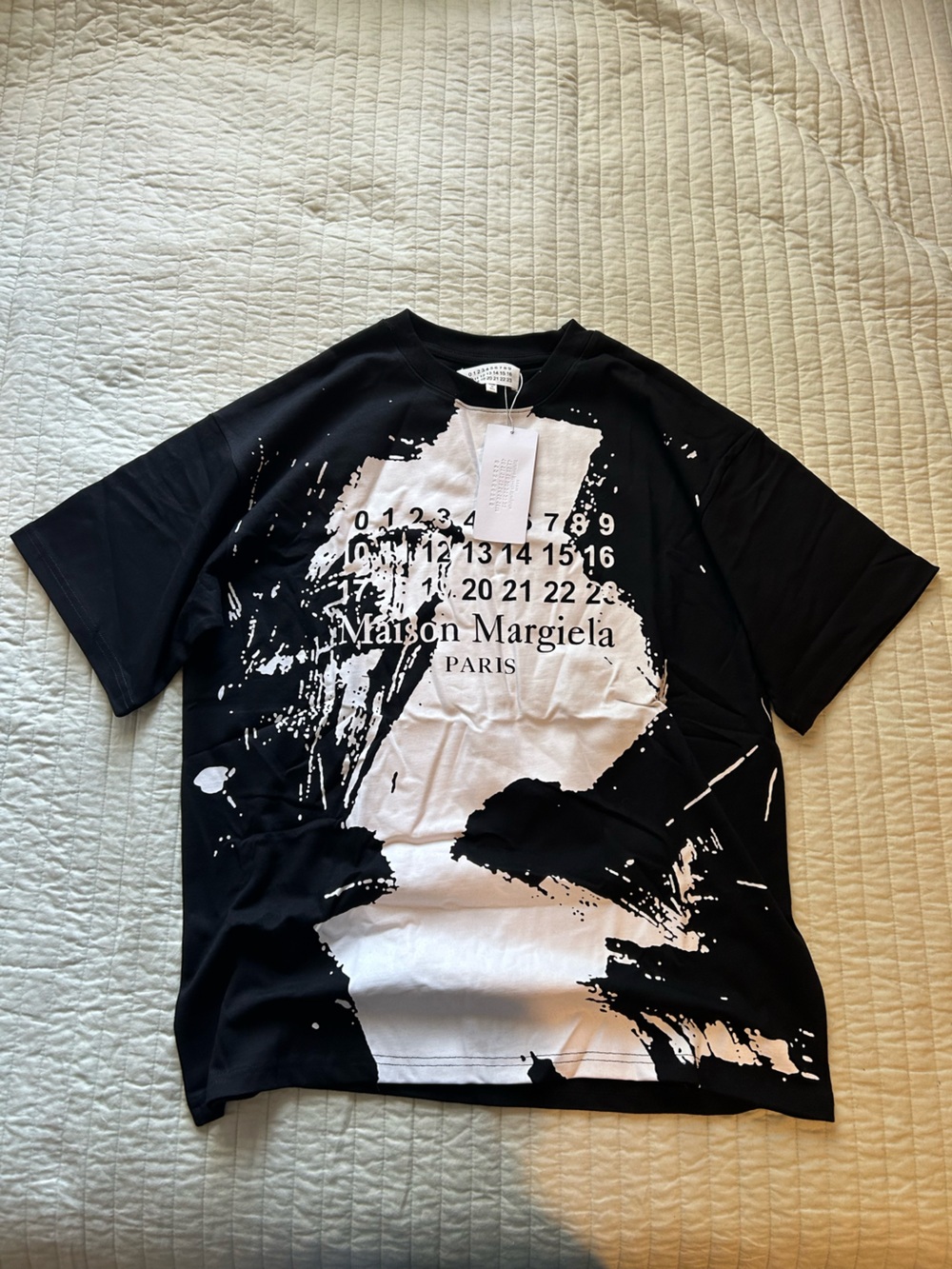 Maison Martin Margiela Black and White Graphic Short Sleeve Tee
